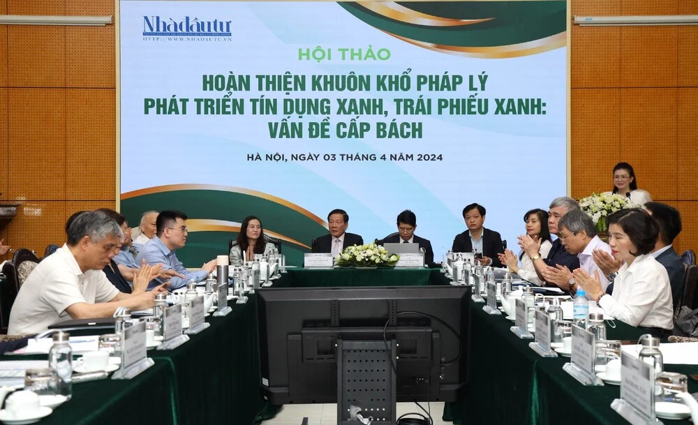 Hoàn thiện khuôn khổ pháp lý phát triển tín dụng xanh, trái phiếu xanh